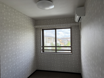 �@-
